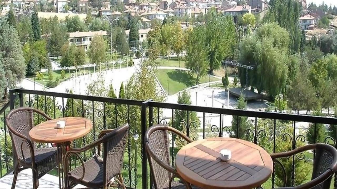 Queen Thermal Resort Hotel Emet Bagian luar foto